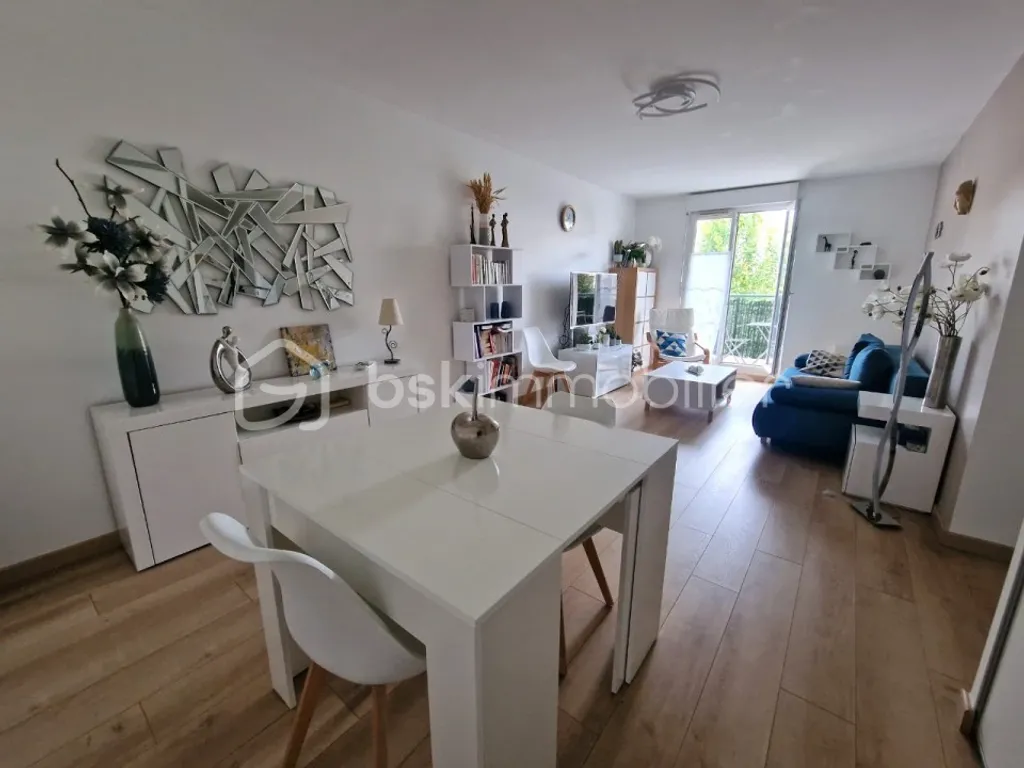Achat appartement à vendre 3 pièces 65 m² - Gournay-sur-Marne