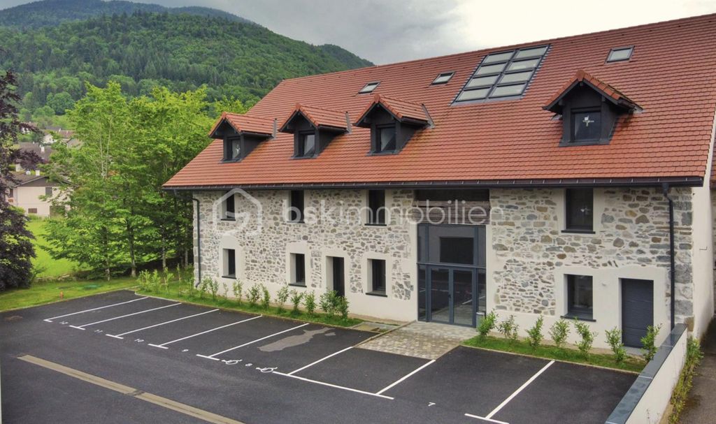 Achat triplex à vendre 5 pièces 121 m² - Annecy