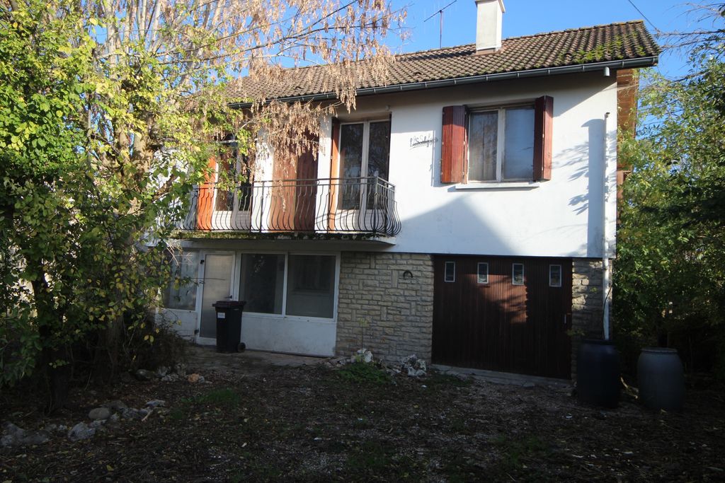 Achat maison à vendre 3 chambres 90 m² - Flagey-Echézeaux