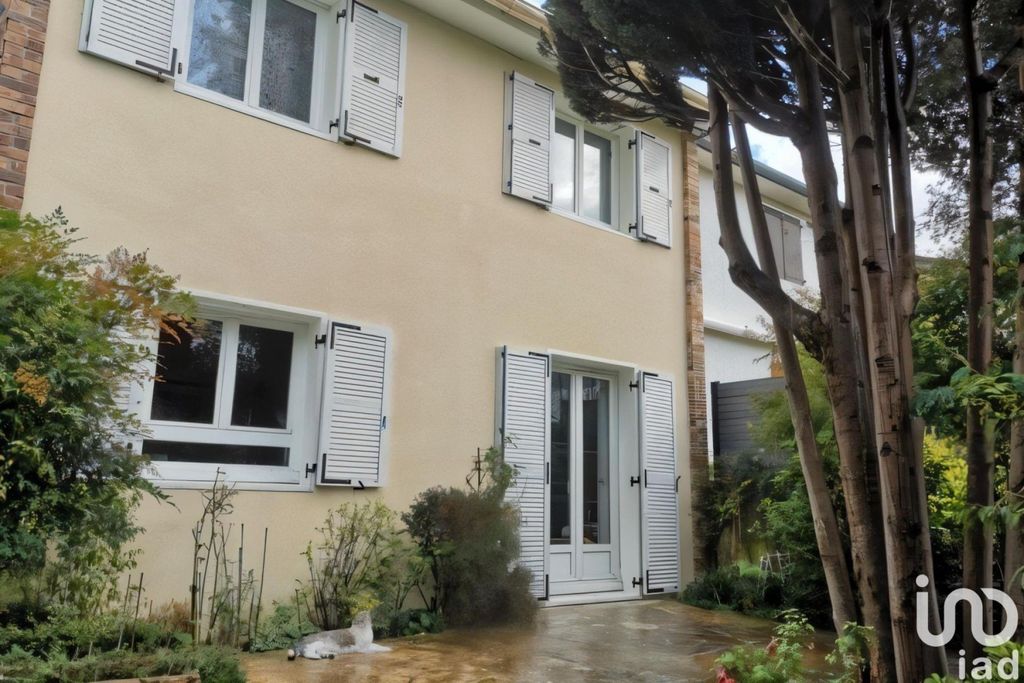 Achat maison à vendre 3 chambres 97 m² - Conches-sur-Gondoire