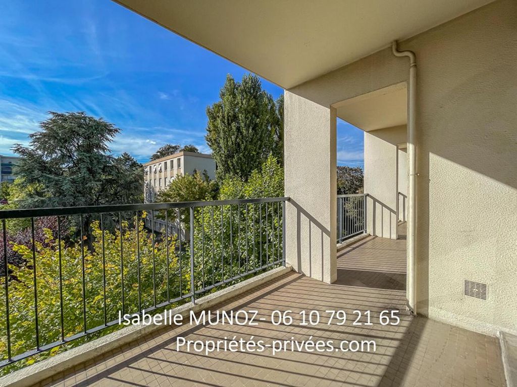 Achat appartement à vendre 6 pièces 127 m² - Clermont-Ferrand