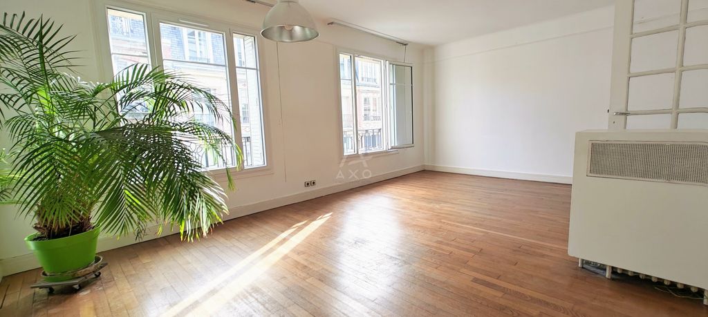 Achat appartement à vendre 3 pièces 56 m² - Paris 18ème arrondissement