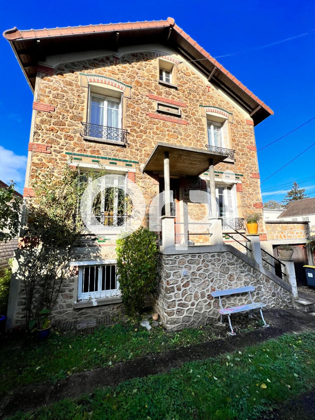 Achat maison à vendre 5 chambres 134 m² - Chelles