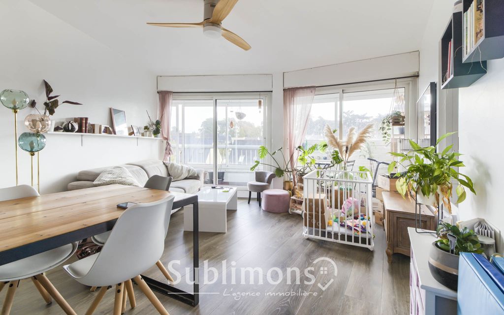 Achat appartement à vendre 5 pièces 82 m² - Saint-Herblain