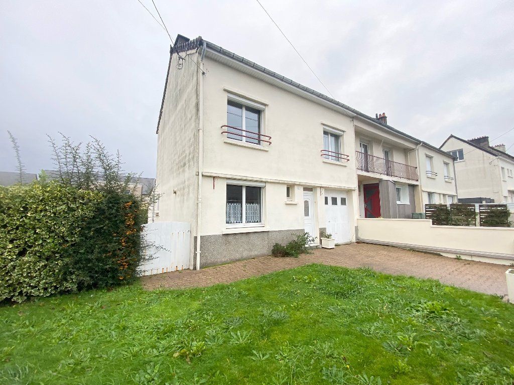 Achat maison à vendre 3 chambres 84 m² - Cherbourg-en-Cotentin