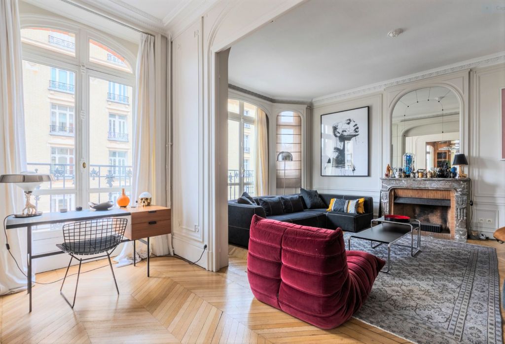 Achat appartement à vendre 5 pièces 212 m² - La Madeleine