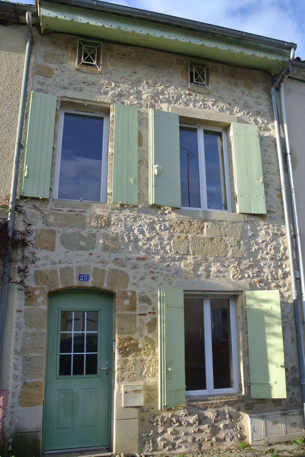 Achat maison à vendre 4 chambres 144 m² - Sainte-Bazeille