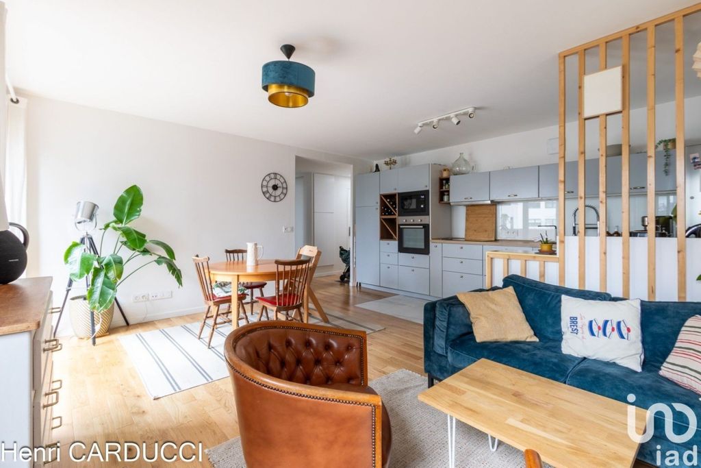 Achat appartement à vendre 4 pièces 87 m² - Saint-Ouen