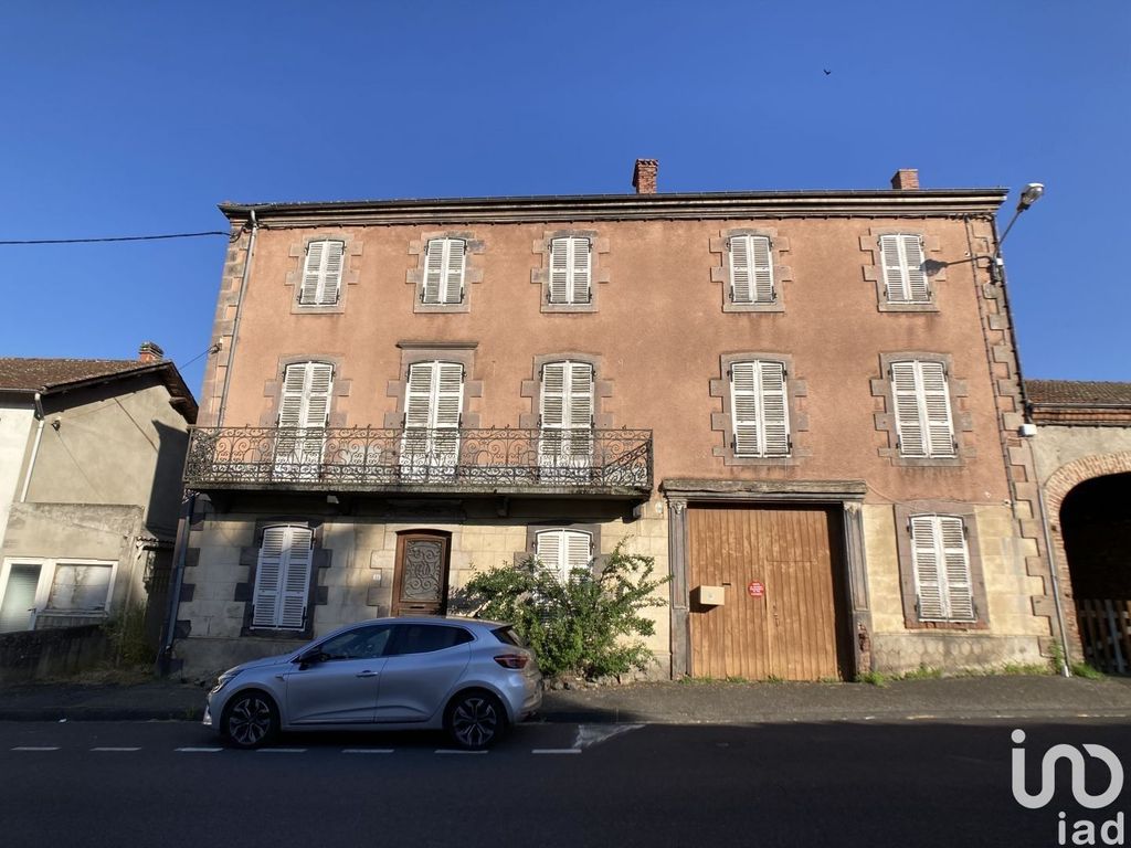 Achat maison à vendre 3 chambres 186 m² - Cunlhat