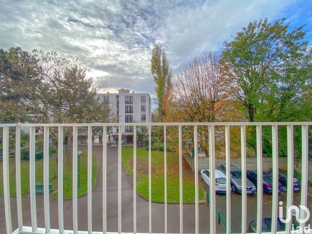 Achat appartement à vendre 2 pièces 49 m² - Nogent-sur-Marne