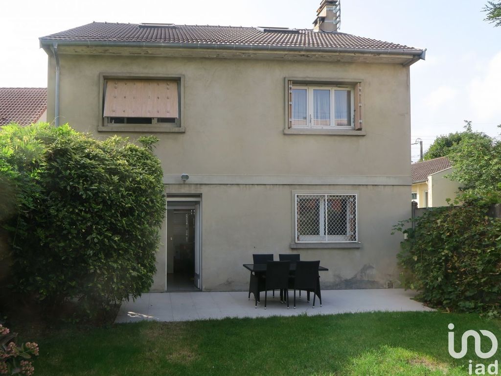 Achat maison à vendre 5 chambres 108 m² - Palaiseau