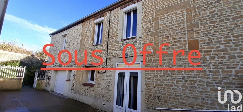 Achat maison à vendre 4 chambres 121 m² - Saint-Pierre-en-Auge
