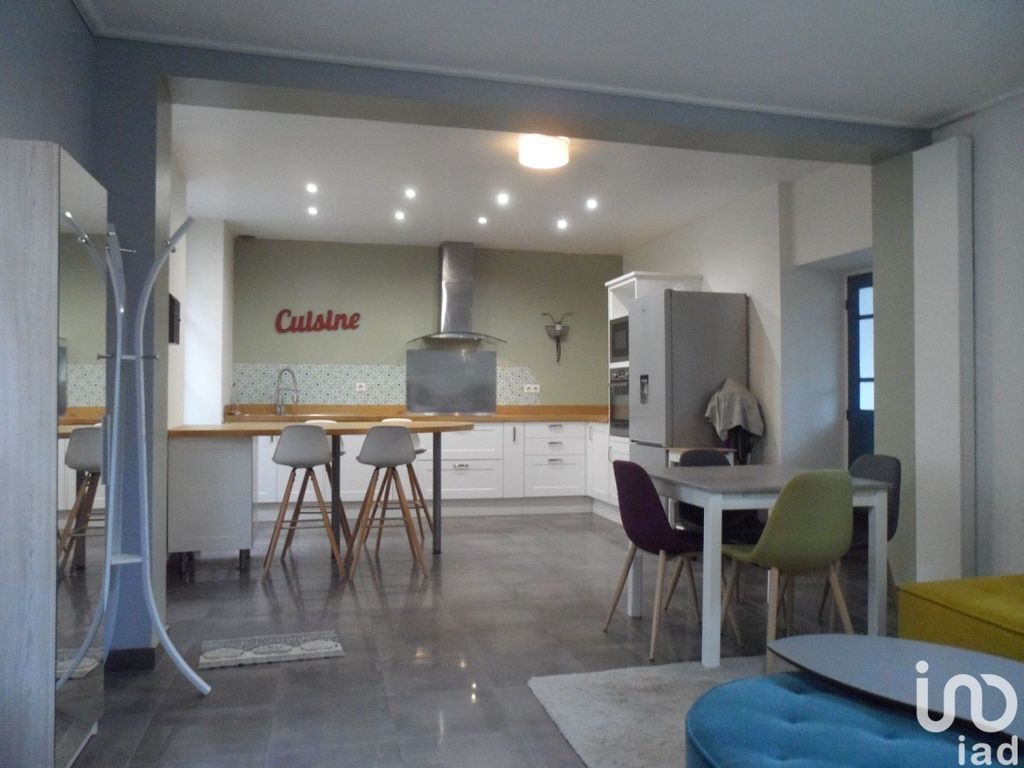 Achat maison à vendre 3 chambres 138 m² - Gallardon