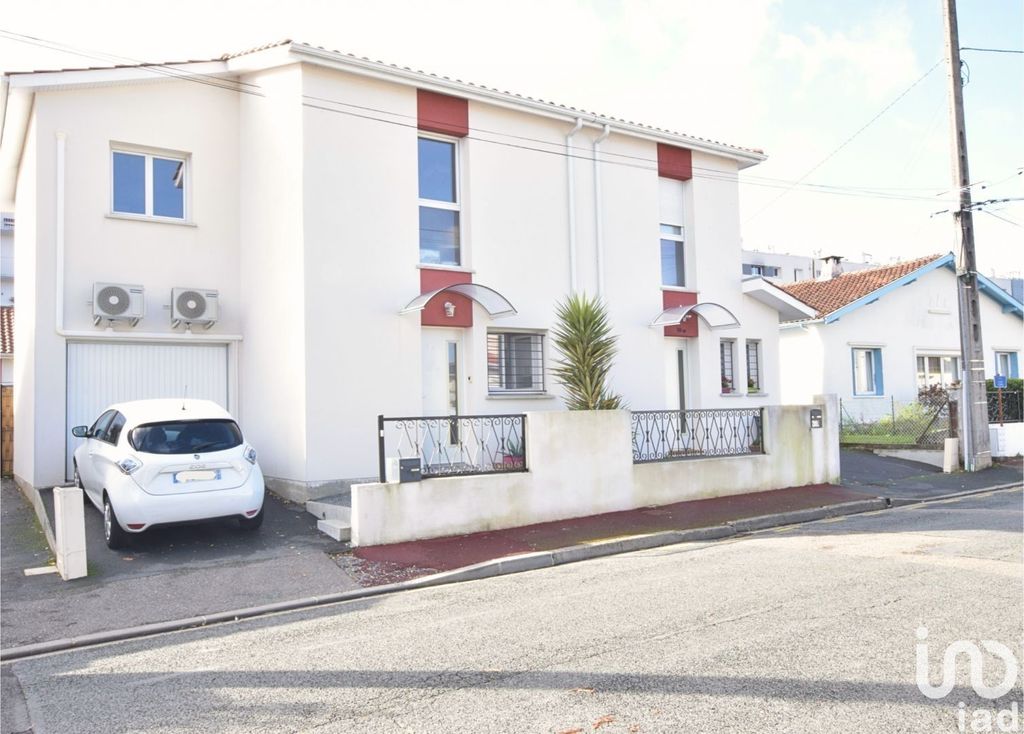 Achat maison à vendre 3 chambres 73 m² - Villenave-d'Ornon