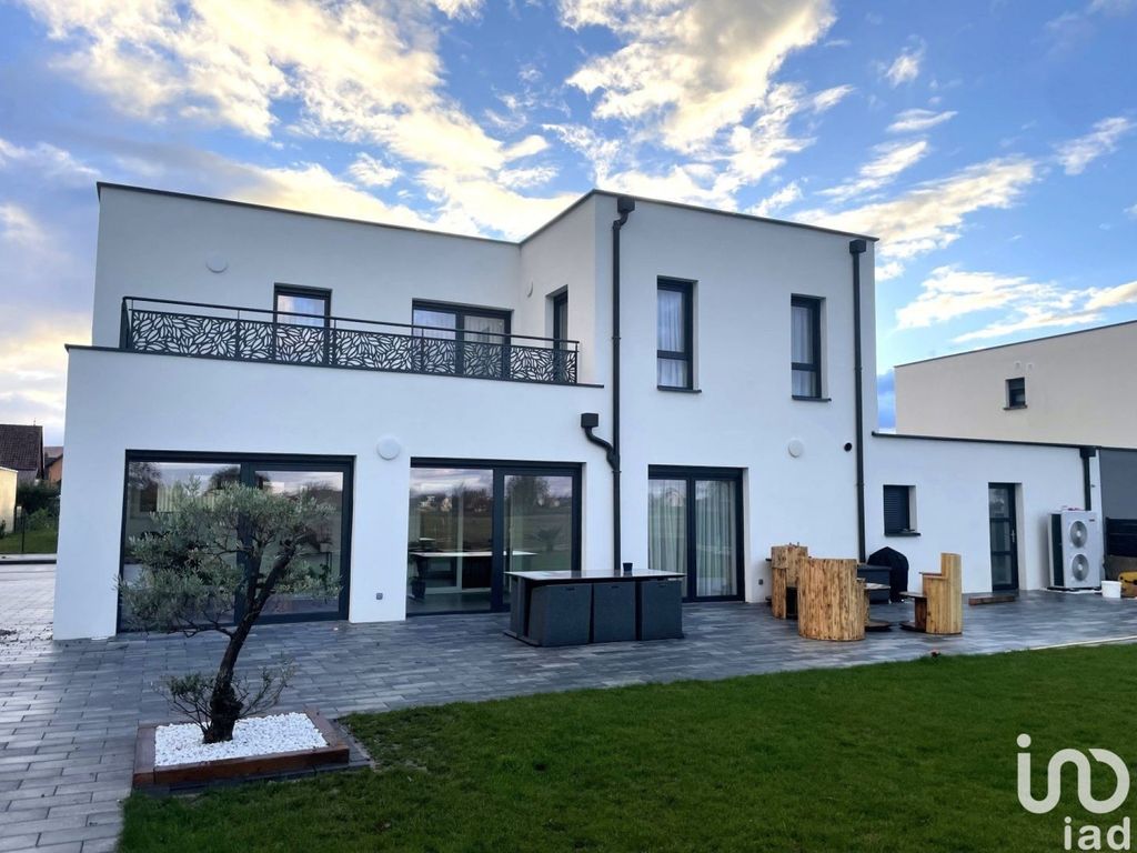 Achat maison à vendre 5 chambres 219 m² - Mackenheim