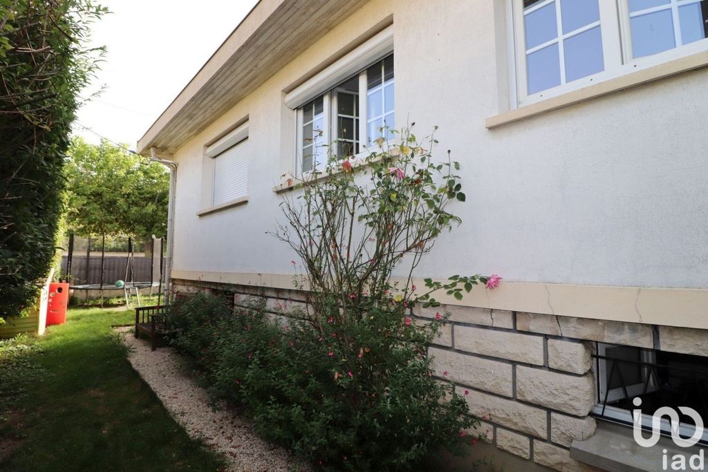 Achat maison à vendre 4 chambres 126 m² - Viry-Châtillon
