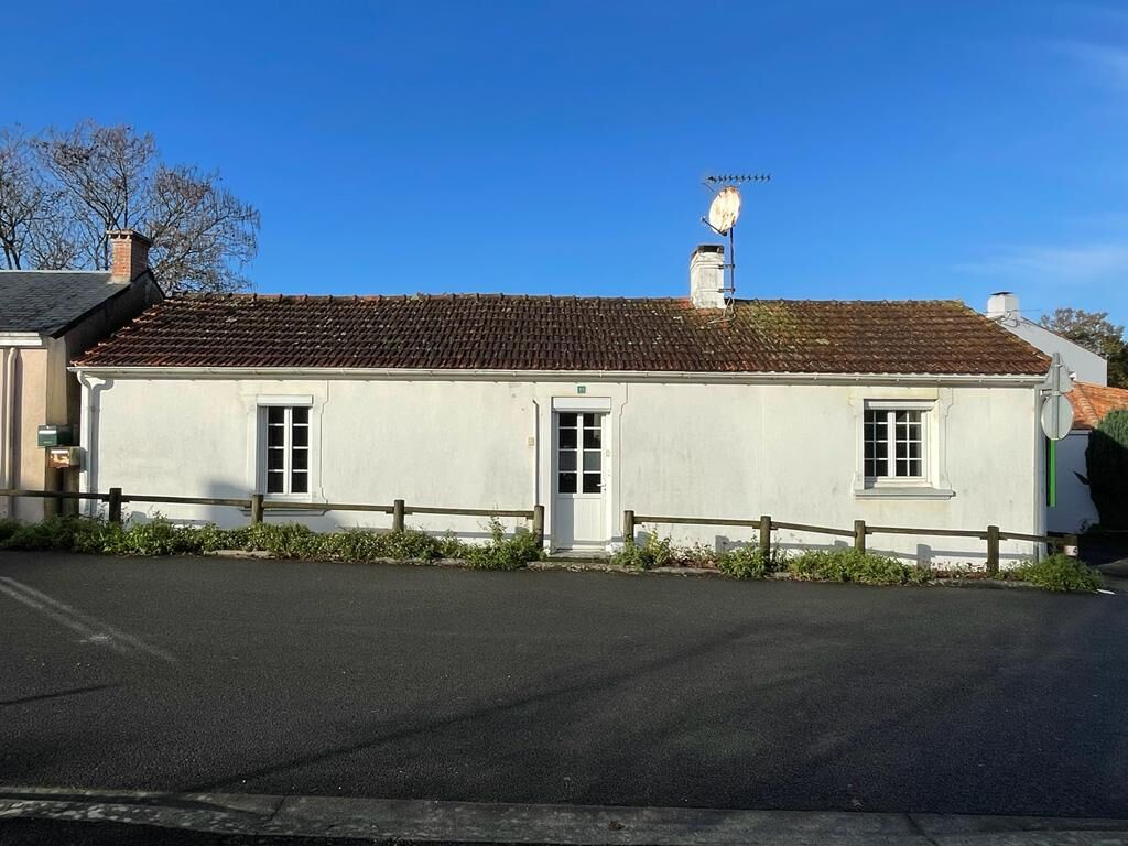 Achat maison à vendre 1 chambre 81 m² - Saint-Julien-des-Landes