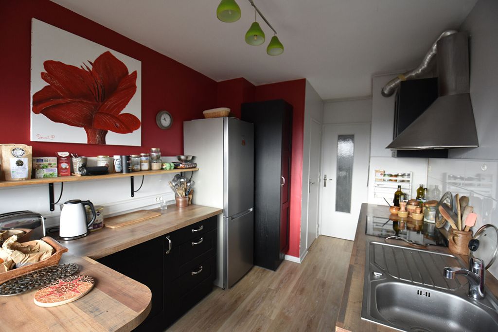 Achat appartement à vendre 4 pièces 77 m² - Laval