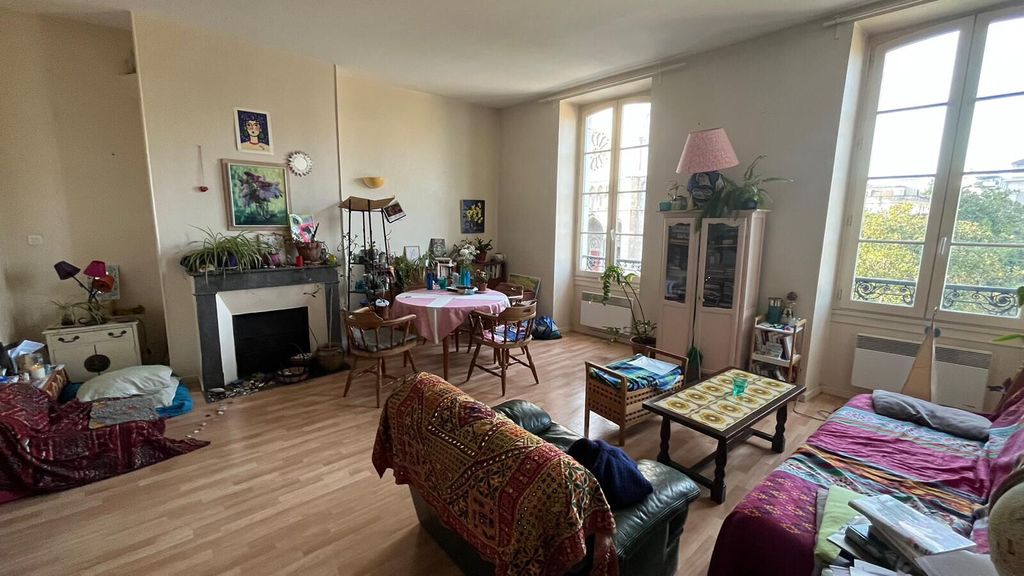 Achat appartement à vendre 3 pièces 71 m² - Pau