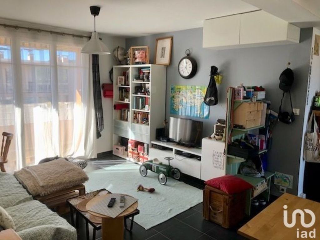 Achat appartement à vendre 3 pièces 62 m² - Toulon