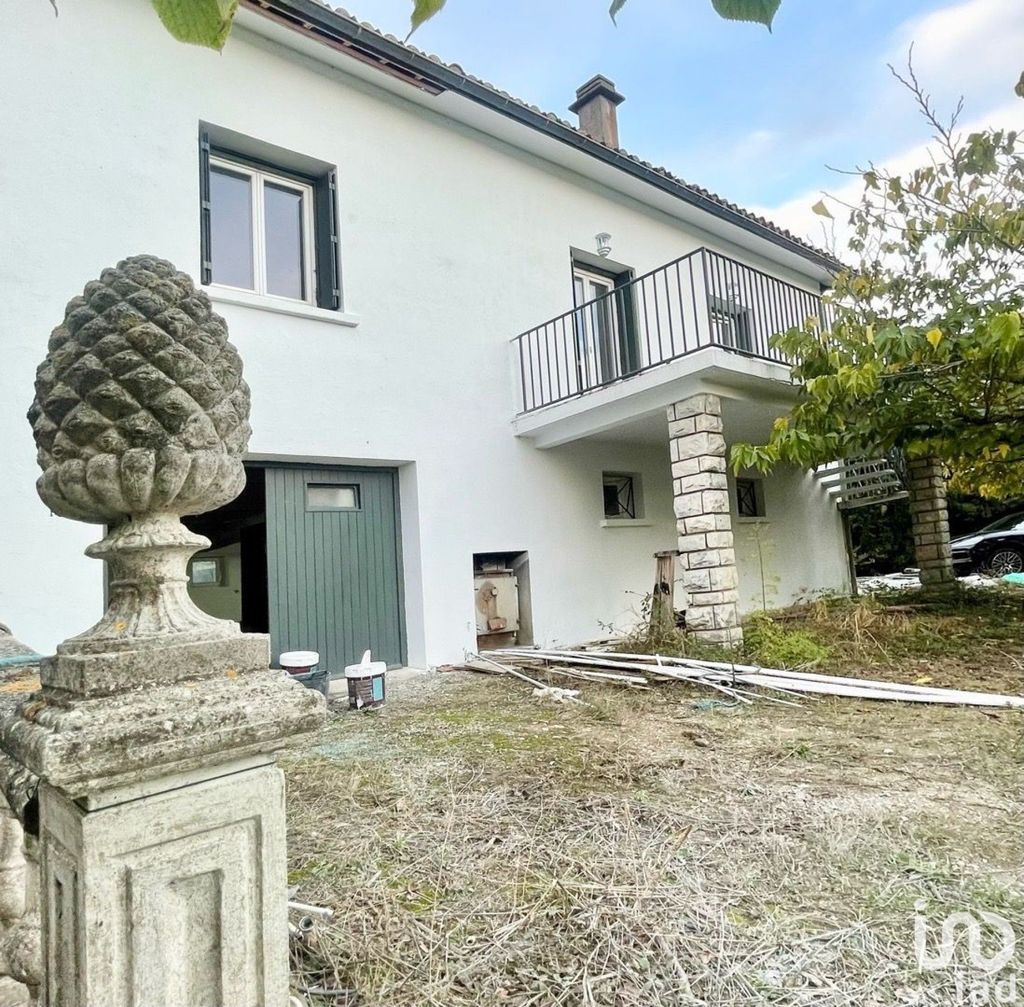Achat maison à vendre 4 chambres 90 m² - Saint-Martin-Lalande