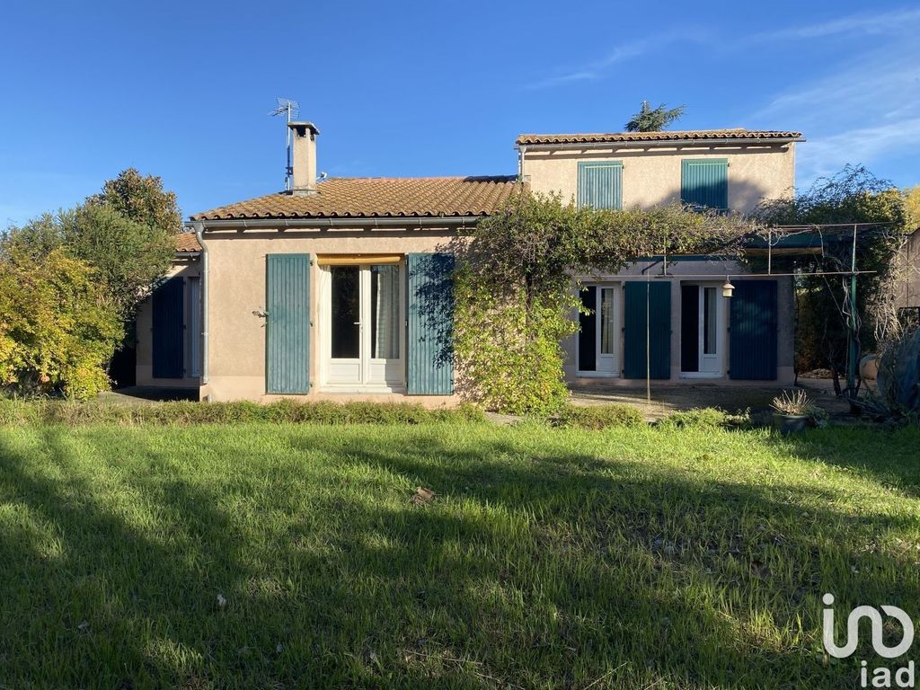 Achat maison à vendre 3 chambres 140 m² - Morières-lès-Avignon