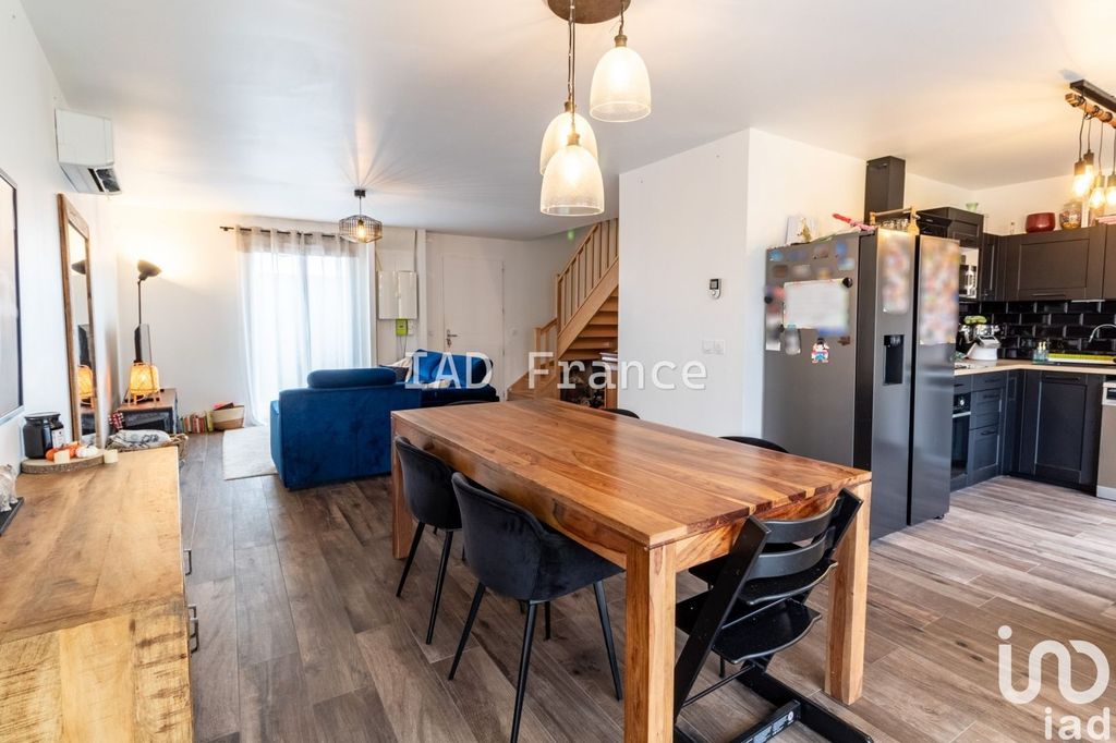 Achat maison à vendre 4 chambres 103 m² - Beynes