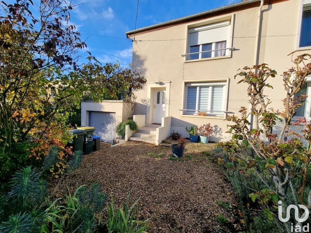 Achat maison à vendre 2 chambres 62 m² - Saint-Doulchard