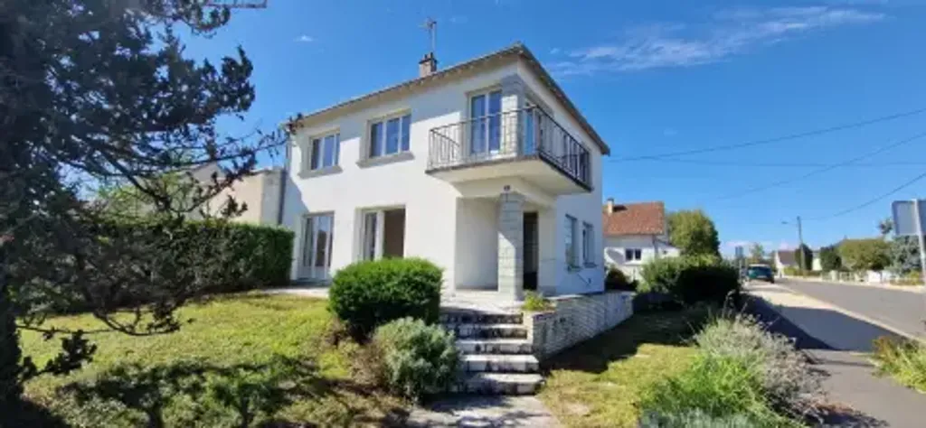 Achat maison à vendre 4 chambres 114 m² - La Chaussée-Saint-Victor