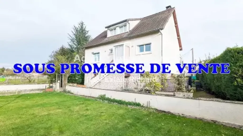 Achat maison à vendre 3 chambres 102 m² - Fontenay-sur-Loing