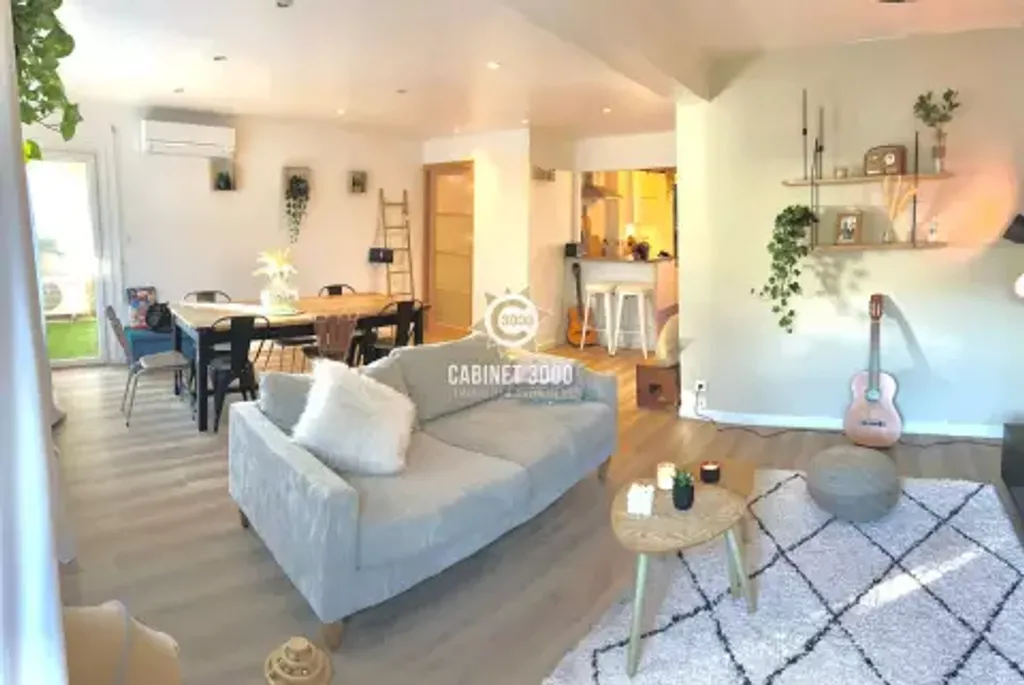Achat appartement à vendre 4 pièces 68 m² - La Seyne-sur-Mer