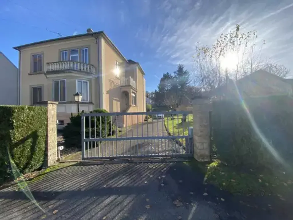 Achat maison à vendre 4 chambres 186 m² - Béning-lès-Saint-Avold