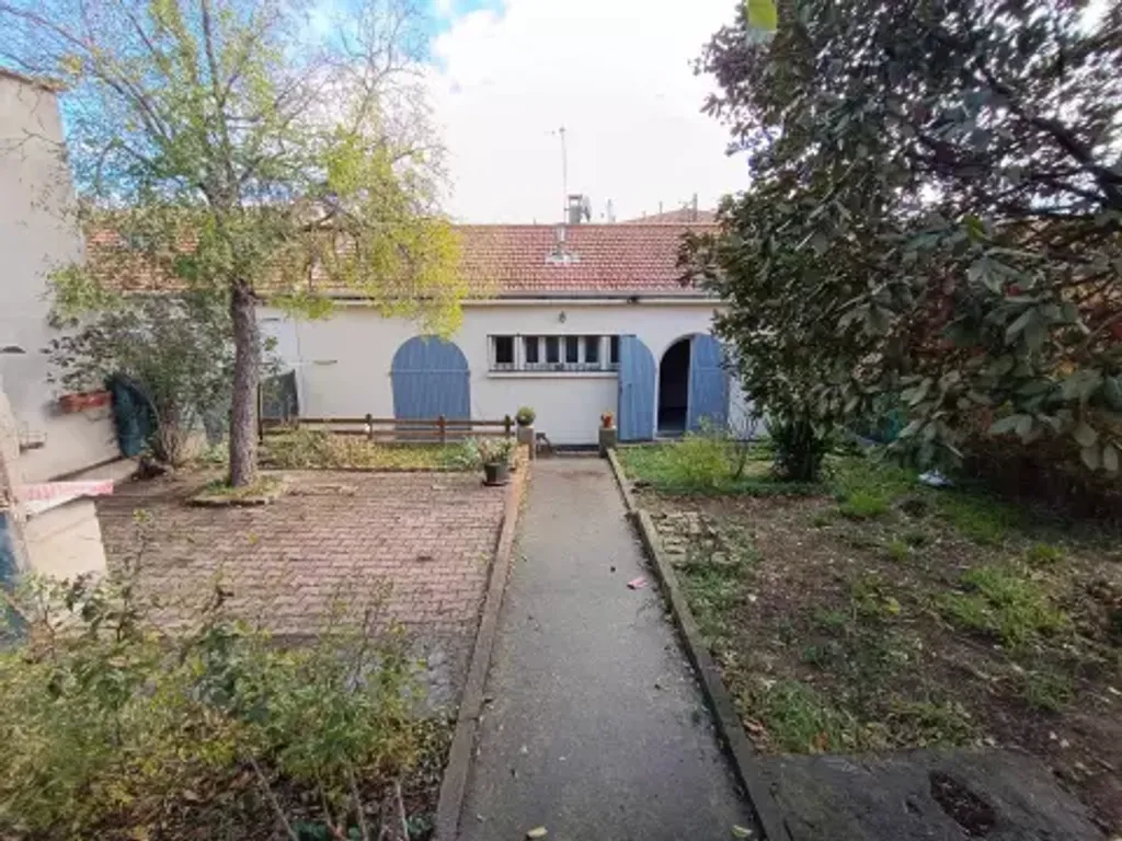 Achat maison à vendre 3 chambres 95 m² - Béziers