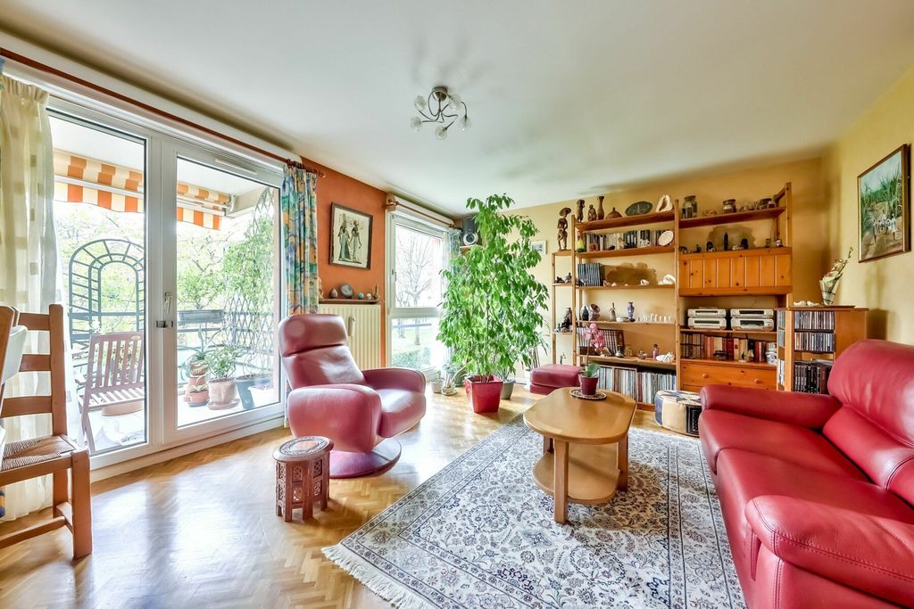 Achat appartement à vendre 5 pièces 97 m² - Villeurbanne