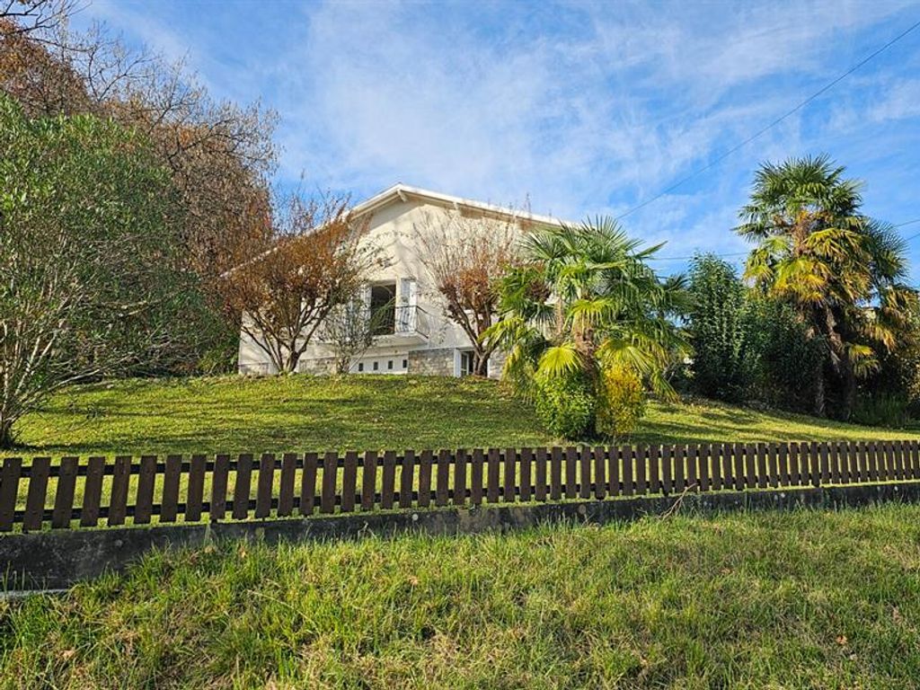 Achat maison 4 chambre(s) - Ledeuix