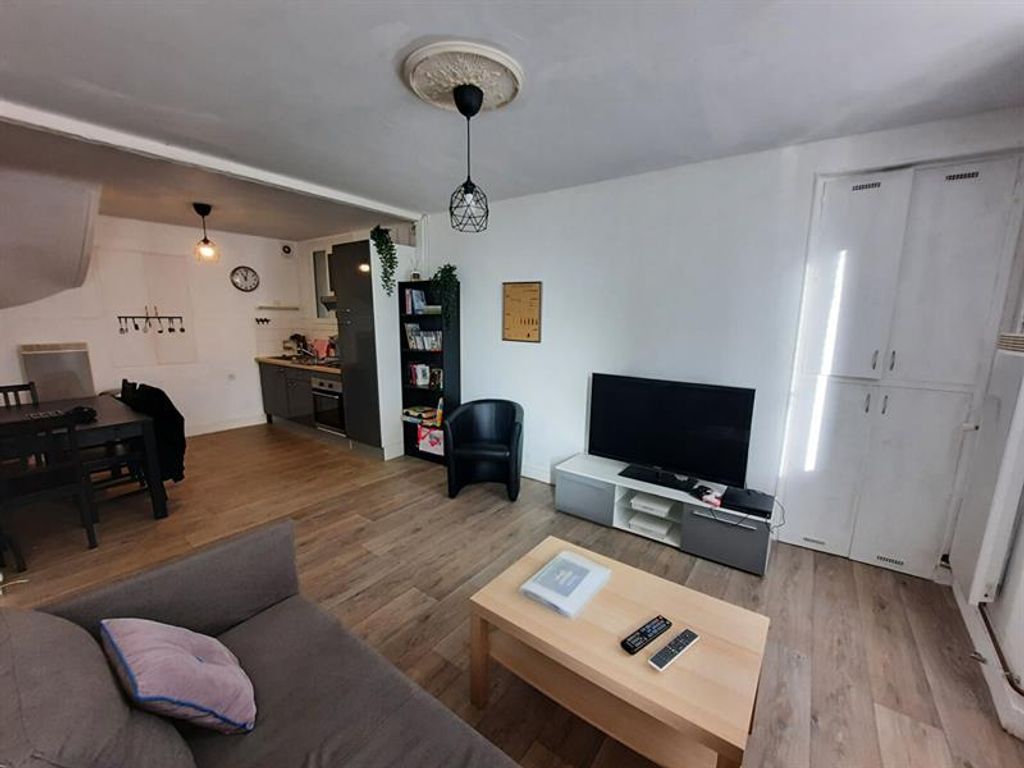 Achat maison à vendre 2 chambres 71 m² - Langeais