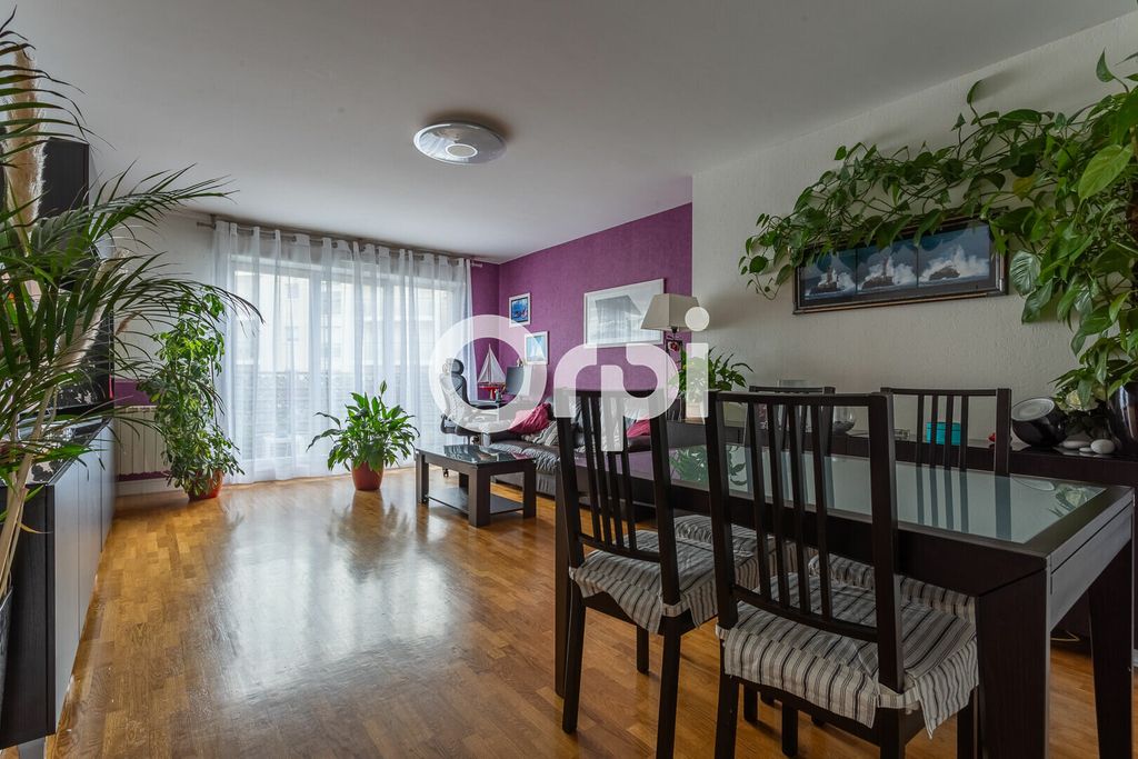 Achat appartement à vendre 4 pièces 87 m² - Le Plessis-Robinson