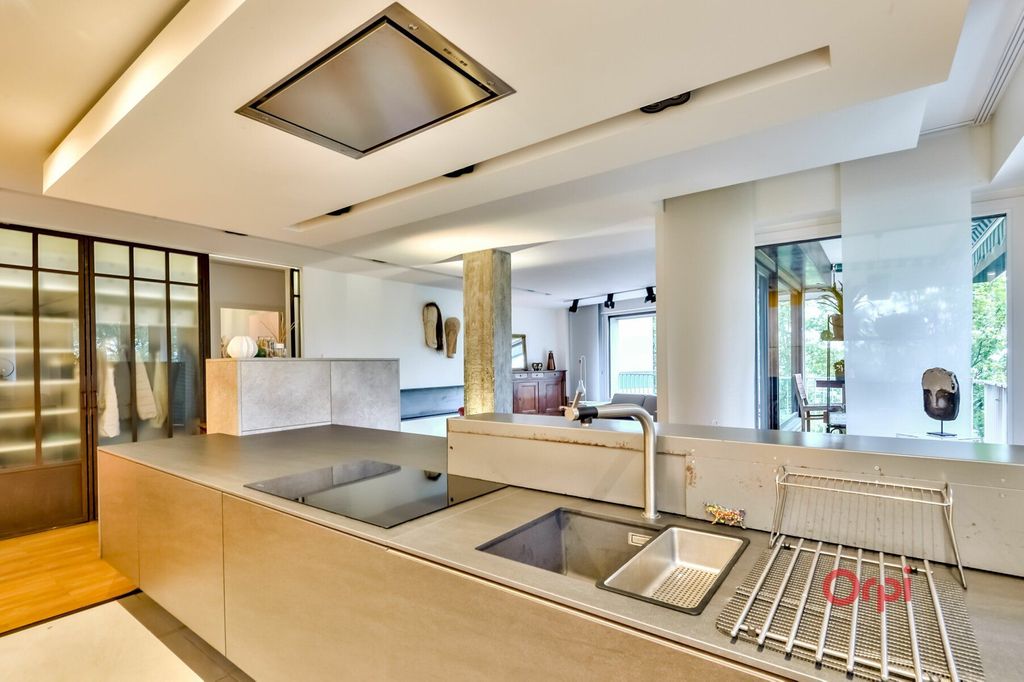Achat appartement à vendre 4 pièces 130 m² - Lyon 5ème arrondissement