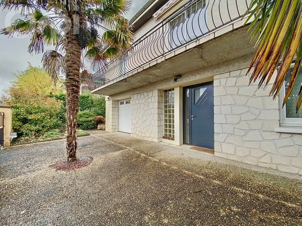 Achat maison à vendre 3 chambres 136 m² - Brive-la-Gaillarde