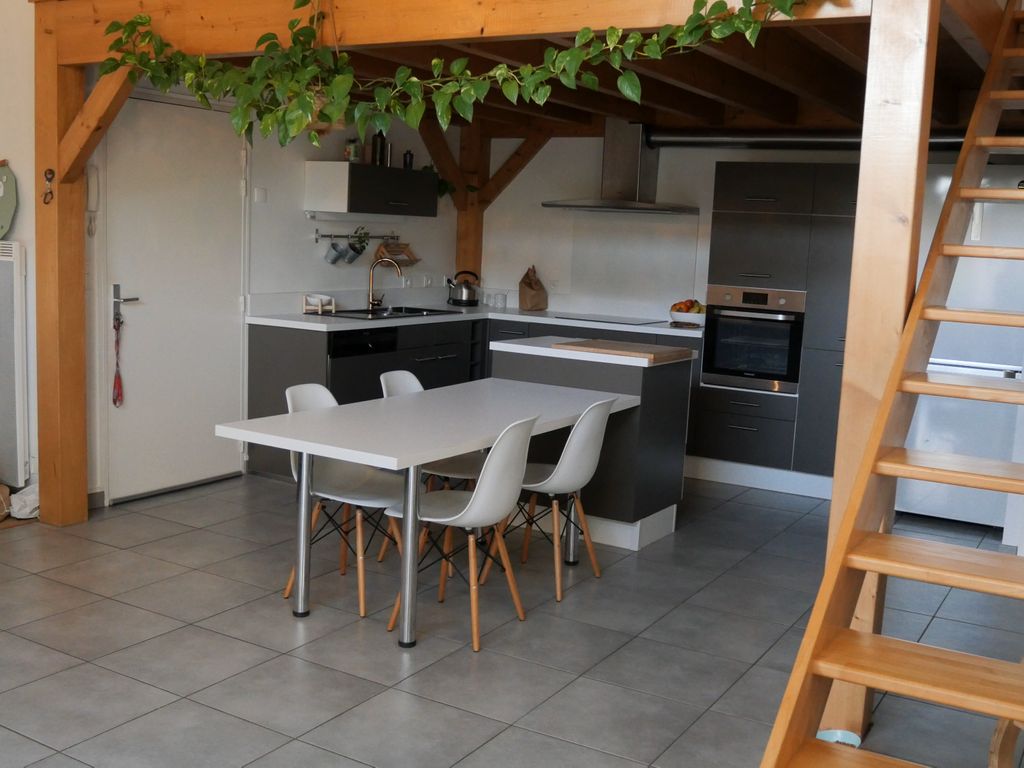 Achat loft à vendre 3 pièces 84 m² - Jurançon