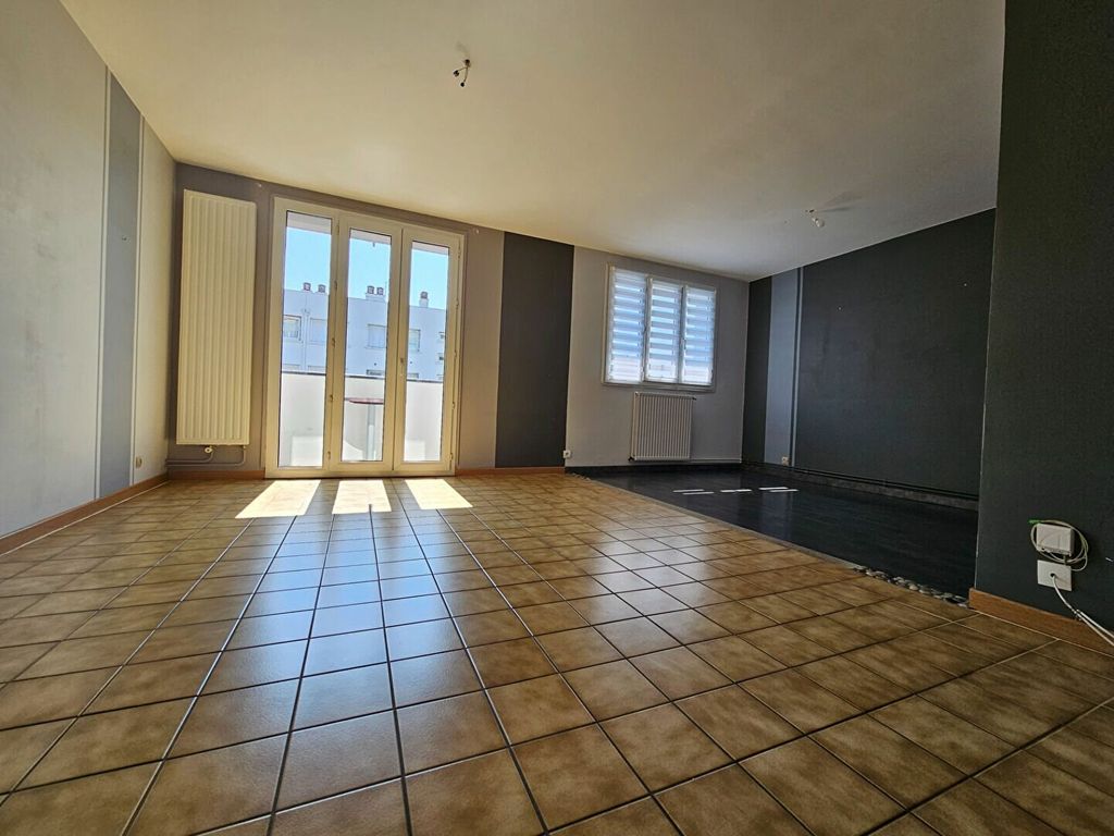 Achat appartement à vendre 3 pièces 66 m² - Saint-Étienne