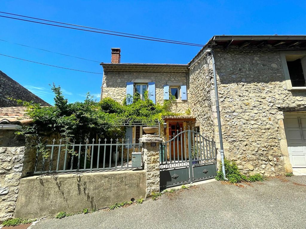 Achat maison à vendre 2 chambres 98 m² - La Coucourde