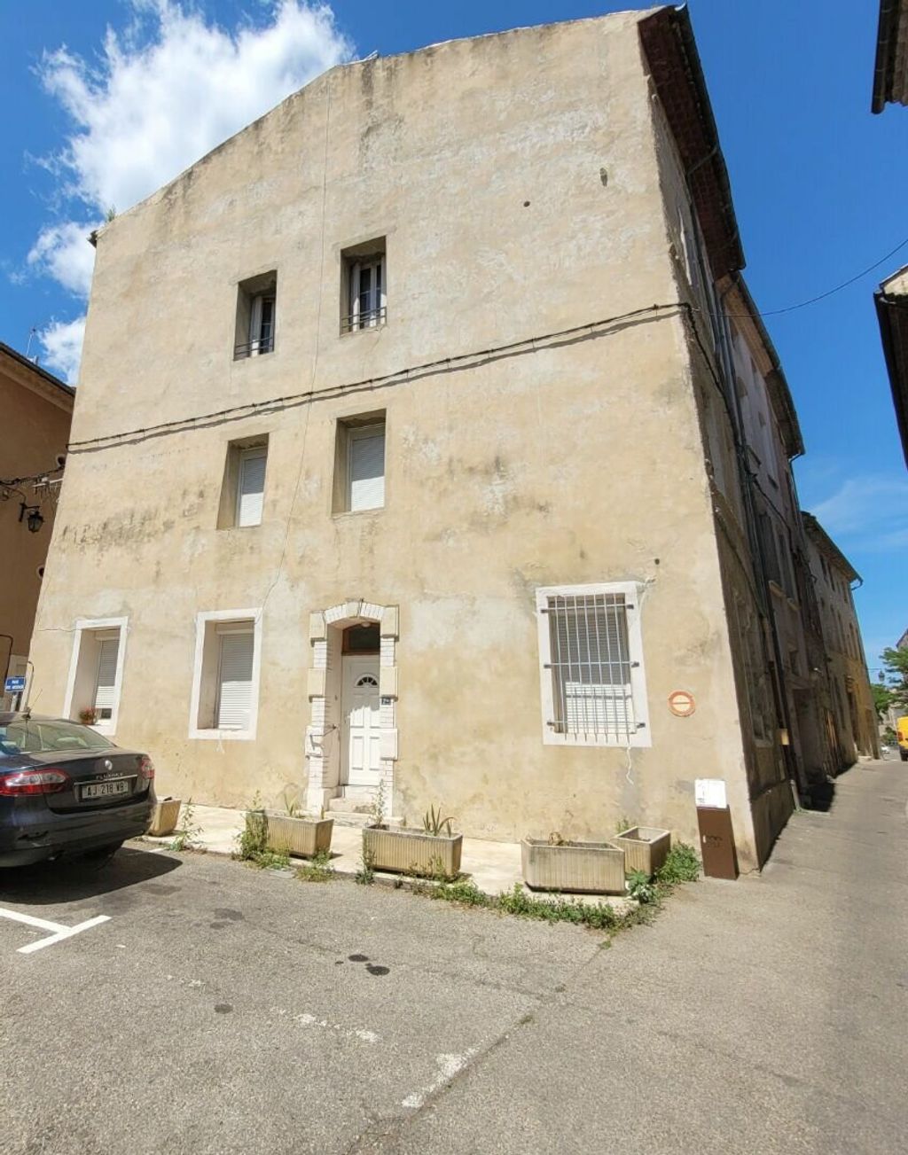 Achat appartement à vendre 3 pièces 67 m² - Pont-Saint-Esprit