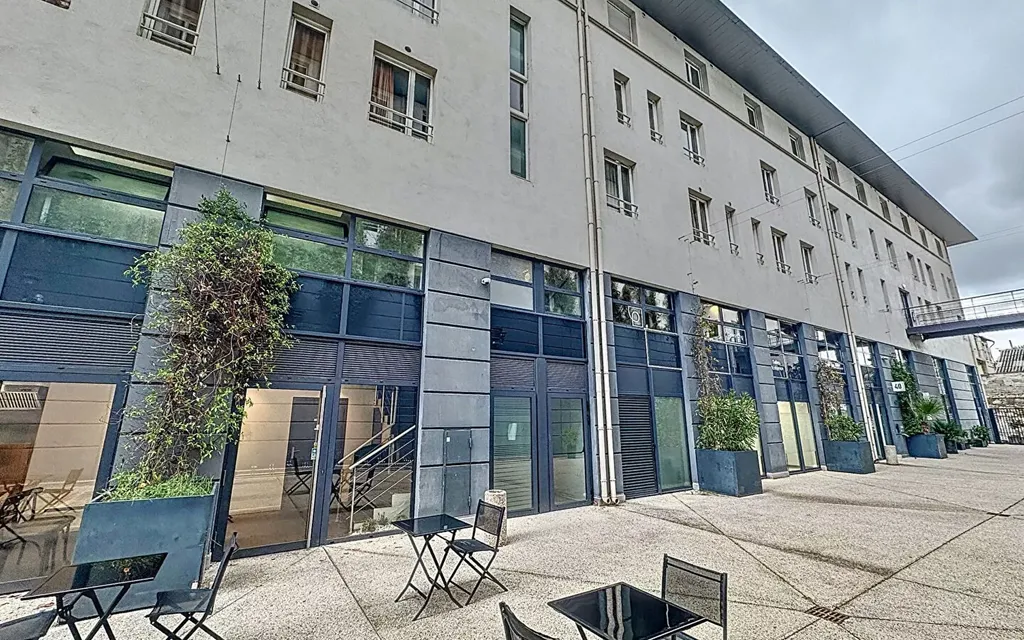 Achat appartement à vendre 3 pièces 52 m² - Avignon