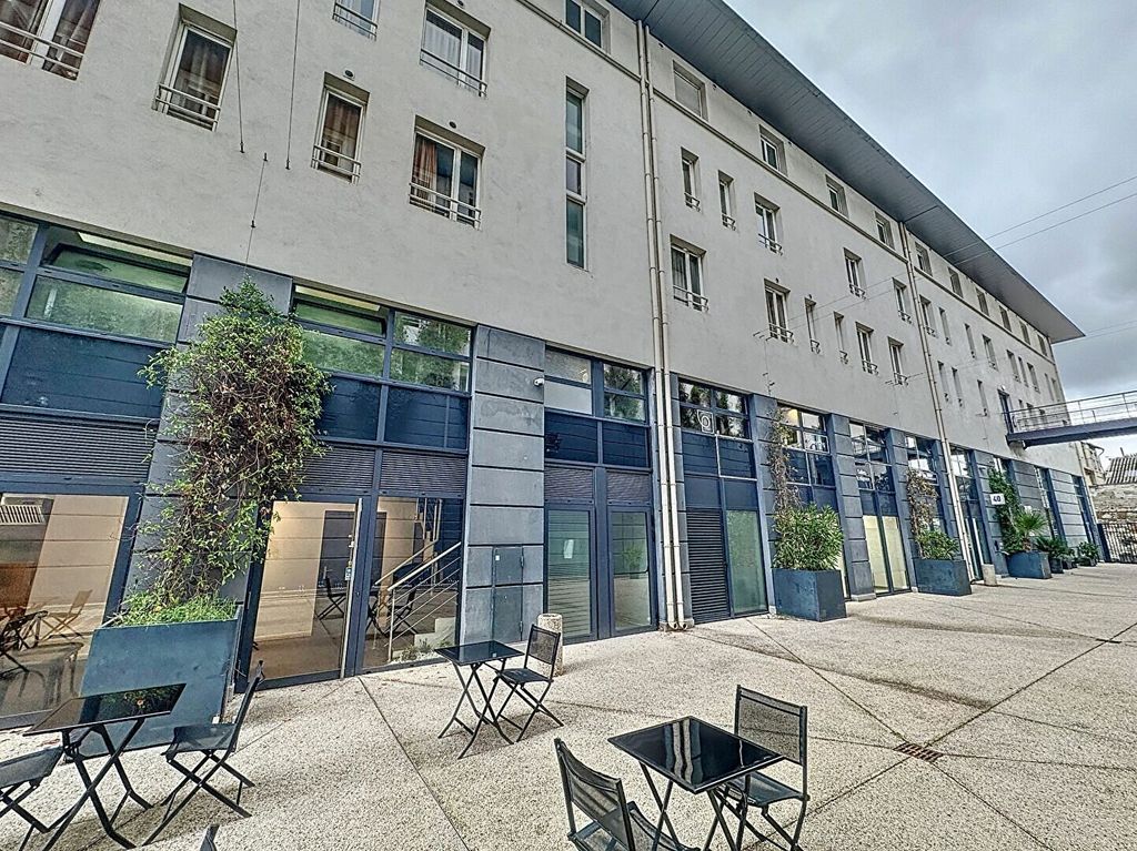 Achat appartement à vendre 3 pièces 52 m² - Avignon