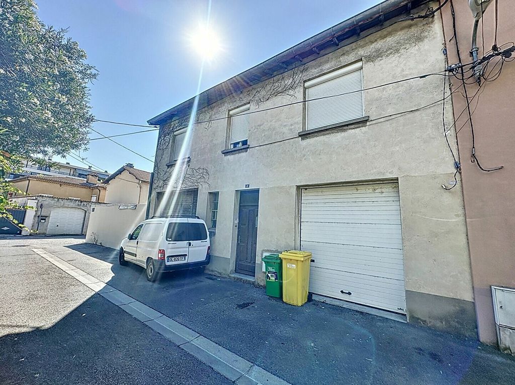 Achat maison à vendre 2 chambres 71 m² - Avignon
