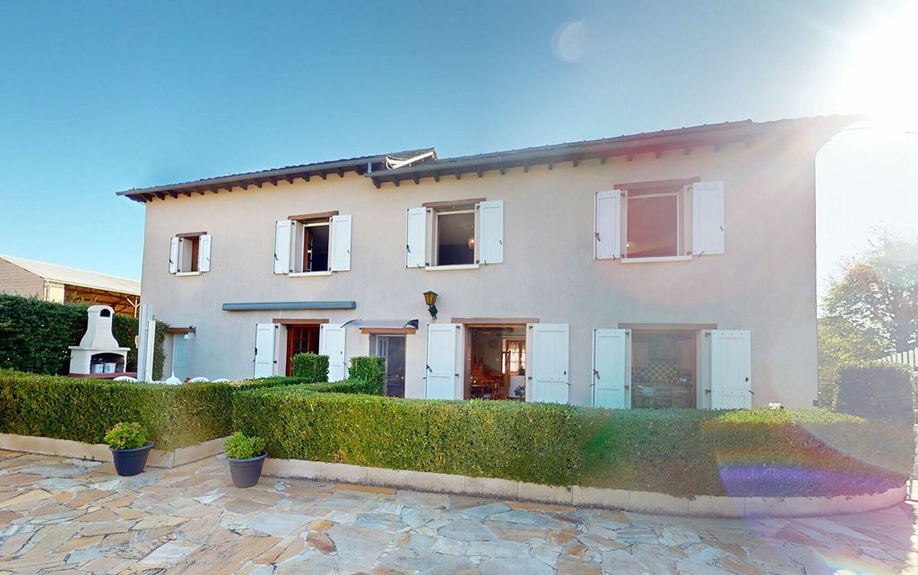 Achat maison à vendre 3 chambres 135 m² - Sainte-Juliette-sur-Viaur