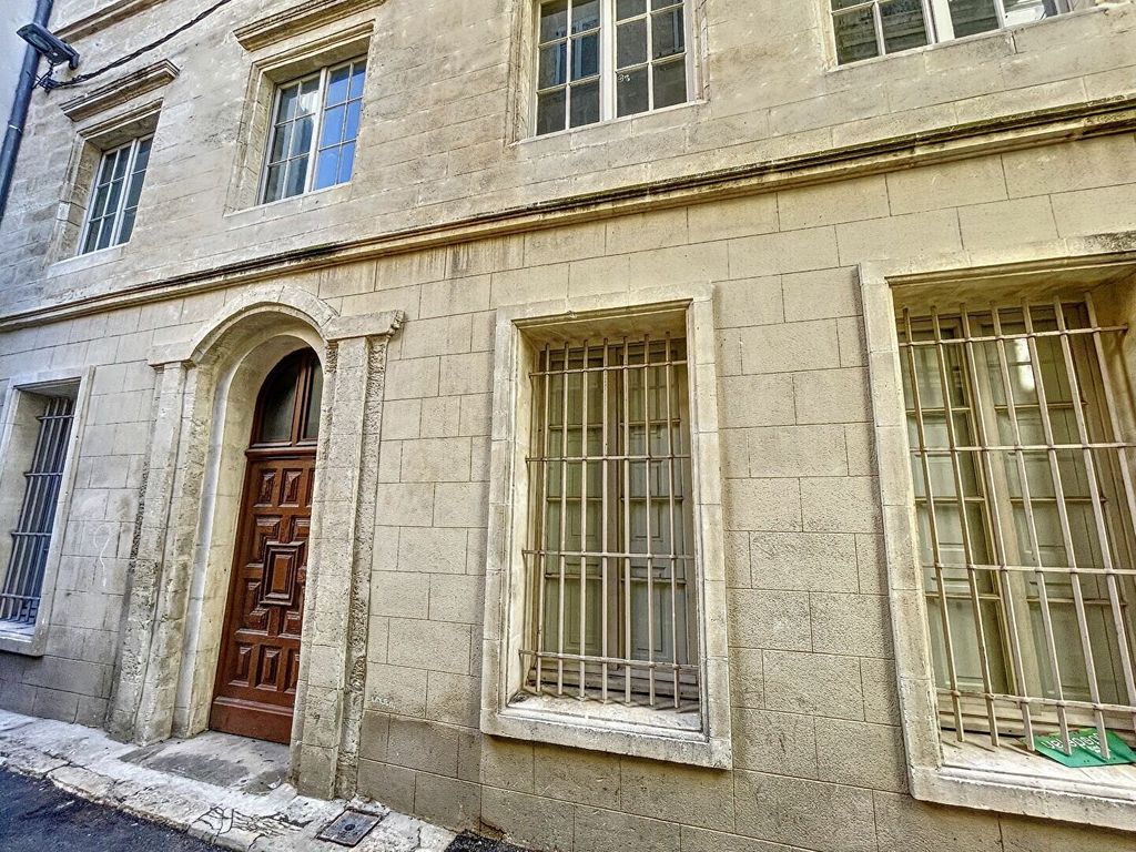 Achat appartement à vendre 3 pièces 70 m² - Avignon