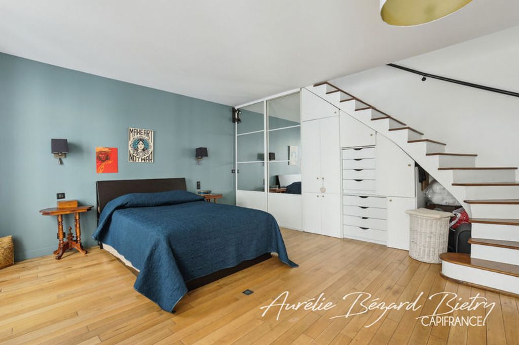 Achat duplex à vendre 2 pièces 61 m² - Paris 18ème arrondissement