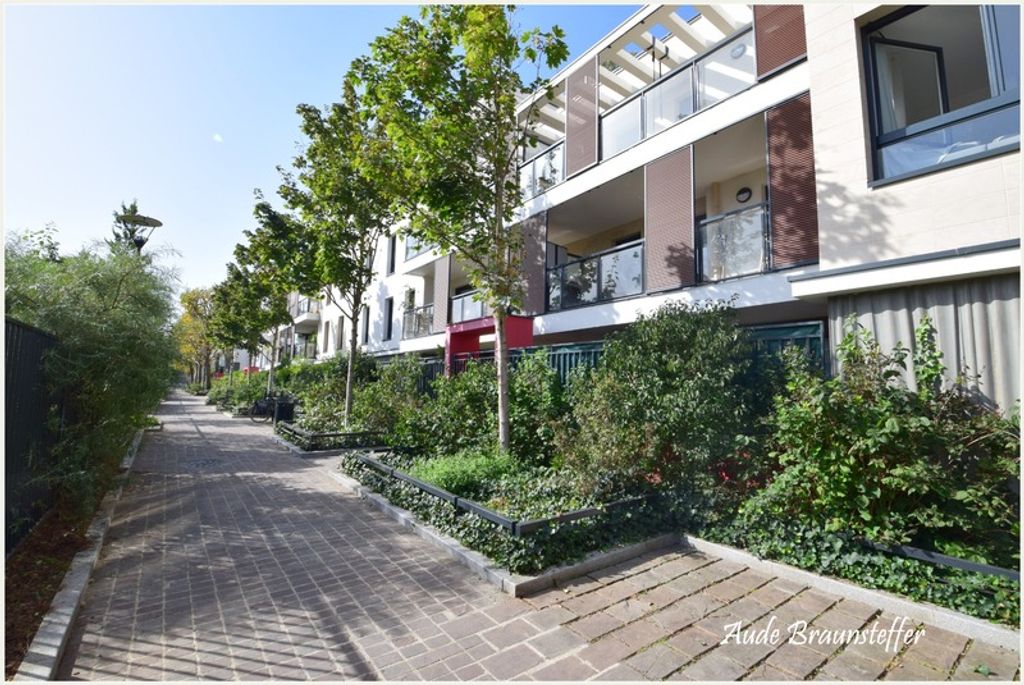 Achat appartement à vendre 3 pièces 66 m² - Bois-Colombes